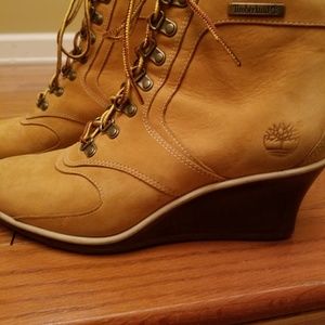 Timberland wedge booties